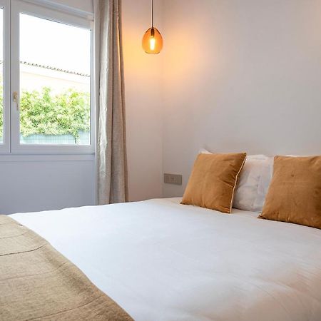 Appartement Superbe 3 pièces dans Saint Tropez avec piscine Extérieur photo